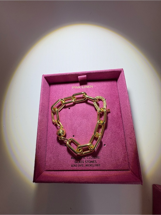 Jewelry - Gold Chain Link Bracelet - Gold
